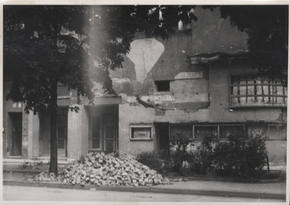 OFoto Berlin Wilmersdorf, Aßmannshauser Str./Homburger Str., Rüdesheimer Lichtspiele, 1946, 12x17