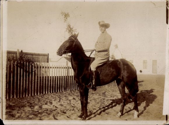 Photo German South West Africa, member of the Schutztruppe on a horse